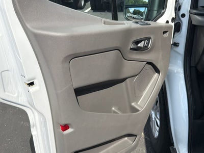 2026 Ford Transit Passenger Wagon XLT