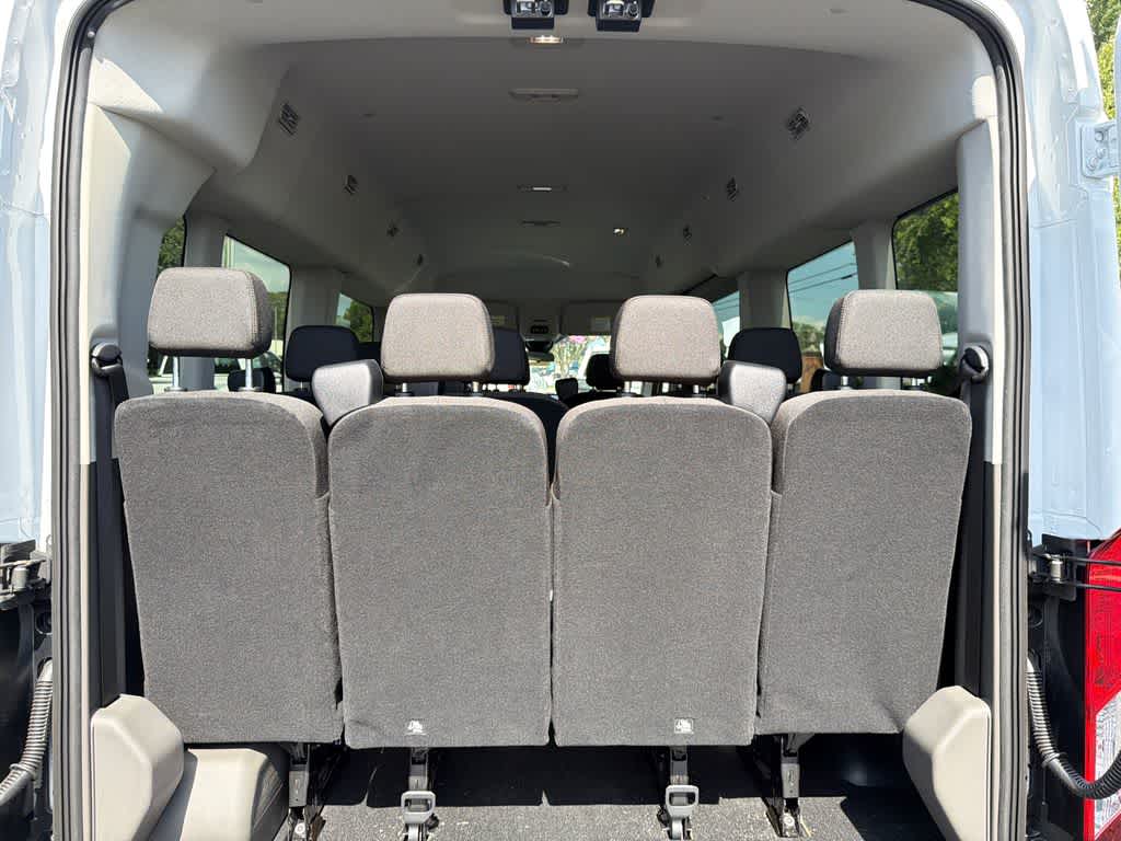 2026 Ford Transit Passenger Wagon XLT