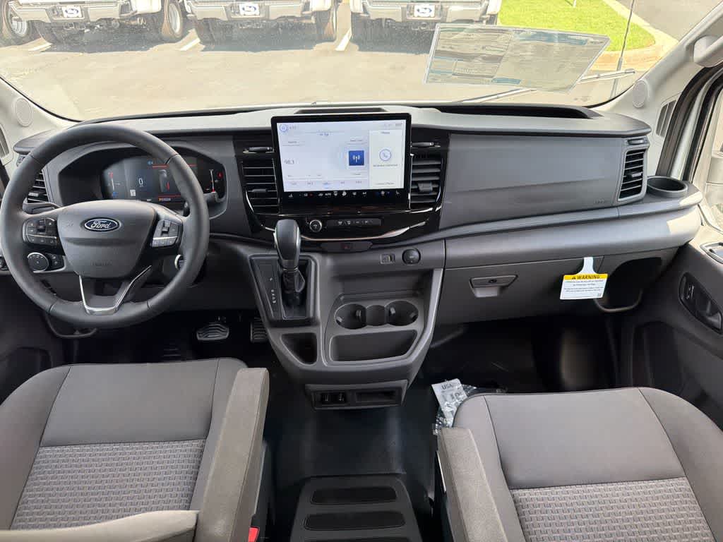2026 Ford Transit Passenger Wagon XLT