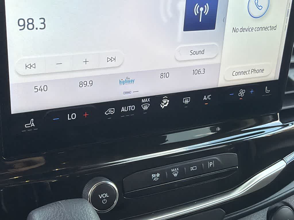 2026 Ford Transit Passenger Wagon XLT