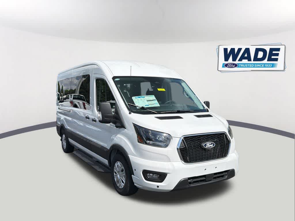 2026 Ford Transit Passenger Wagon XLT