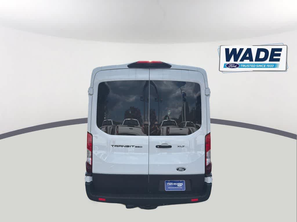 2026 Ford Transit Passenger Wagon XLT