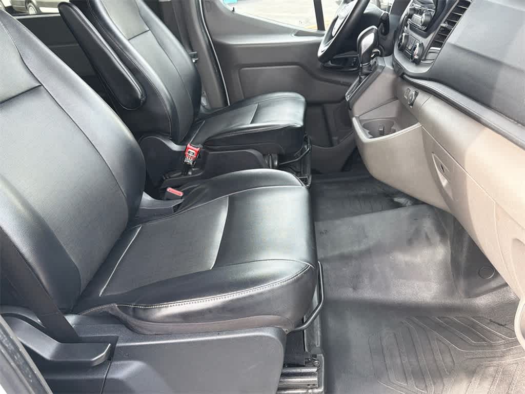 2020 Ford Transit Passenger XL