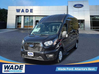 2024 Ford Transit Passenger Wagon XLT