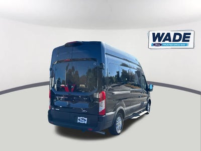 2024 Ford Transit Passenger Wagon XLT