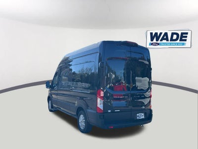 2024 Ford Transit Passenger Wagon XLT