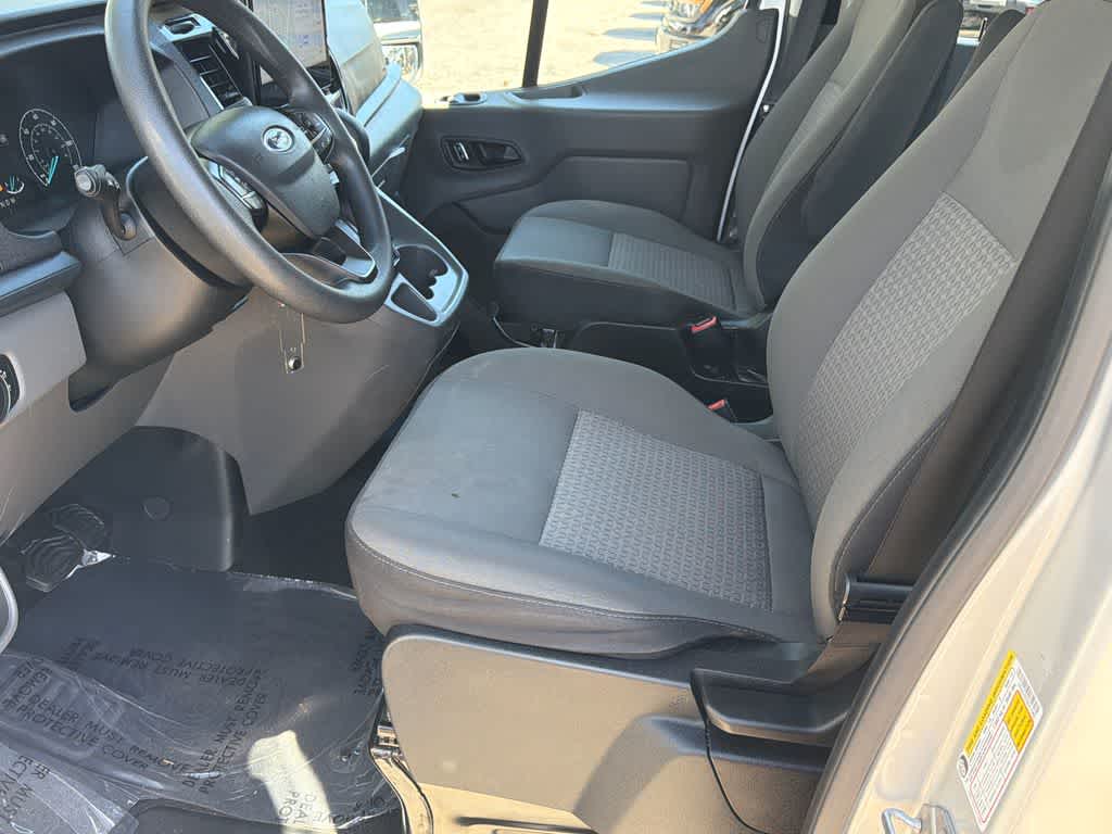 2024 Ford Transit Passenger Wagon XLT