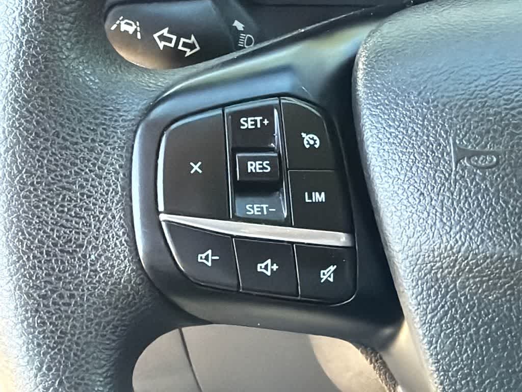 2024 Ford Transit Passenger Wagon XLT