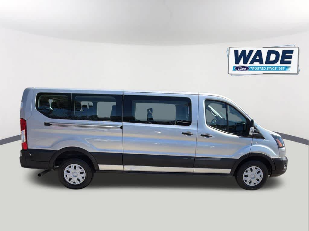 2024 Ford Transit Passenger Wagon XLT