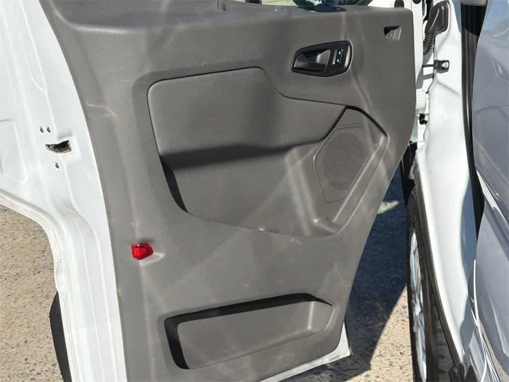 2023 Ford Transit Passenger XLT