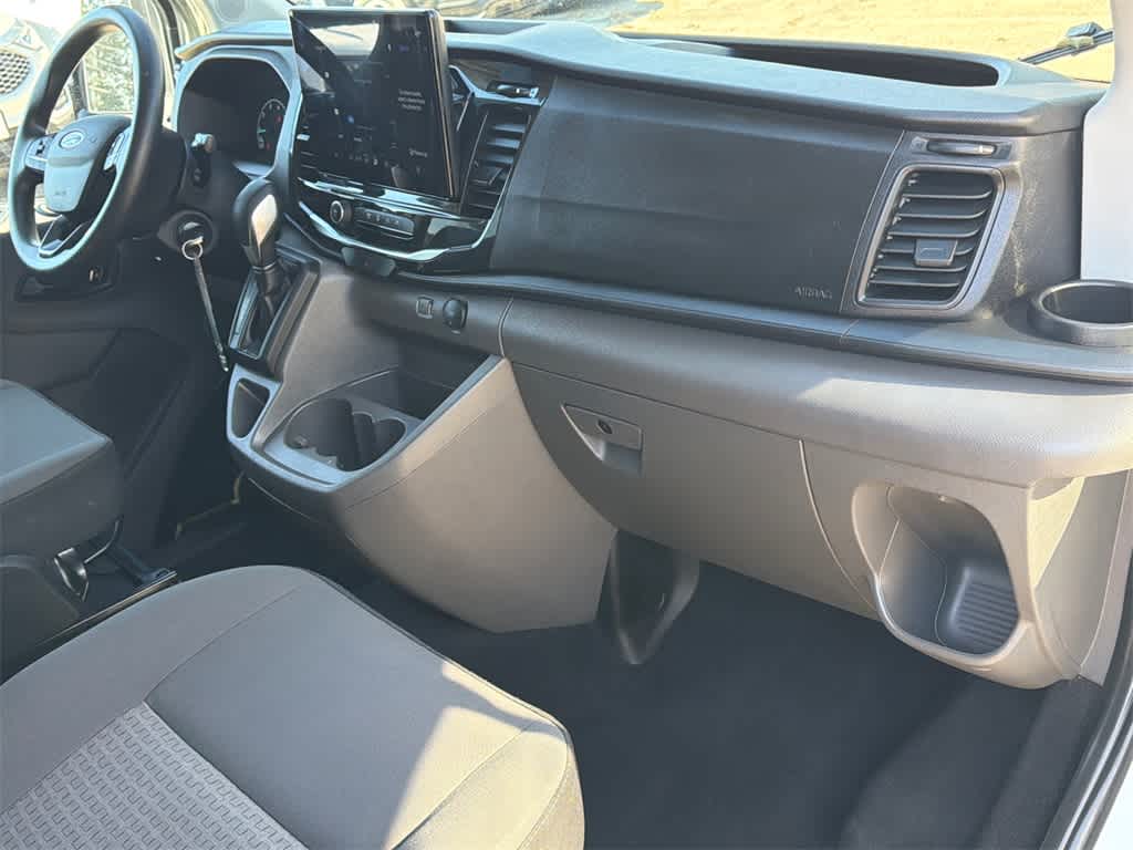 2023 Ford Transit Passenger XLT