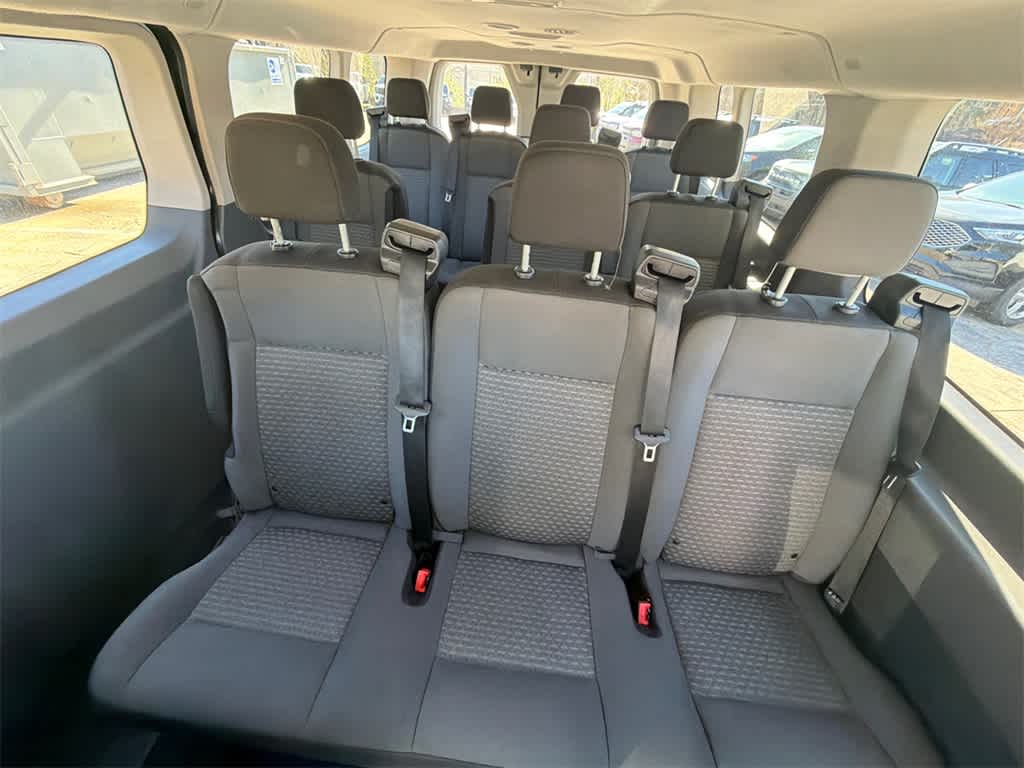 2023 Ford Transit Passenger XLT