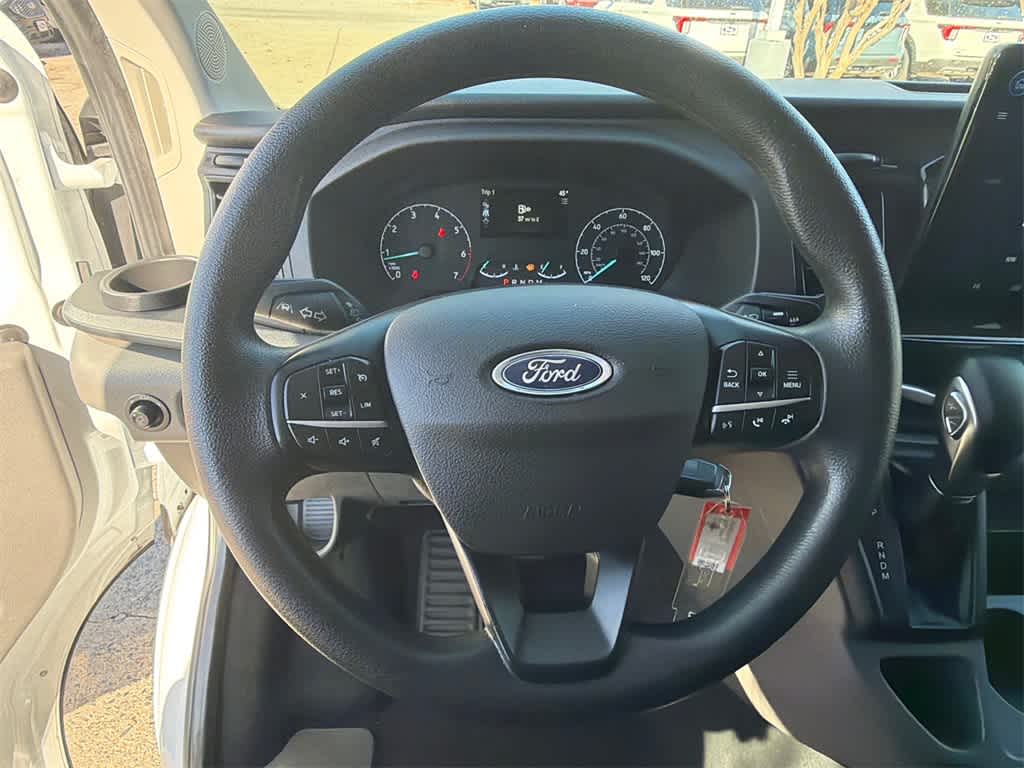 2023 Ford Transit Passenger XLT