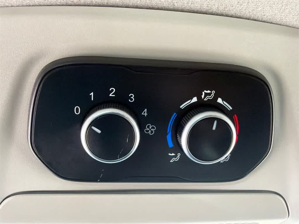 2023 Ford Transit Passenger XLT