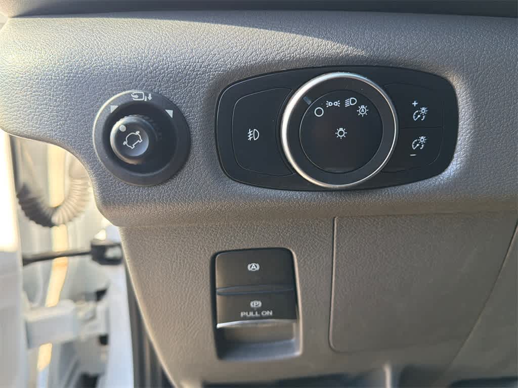 2023 Ford Transit Passenger XLT