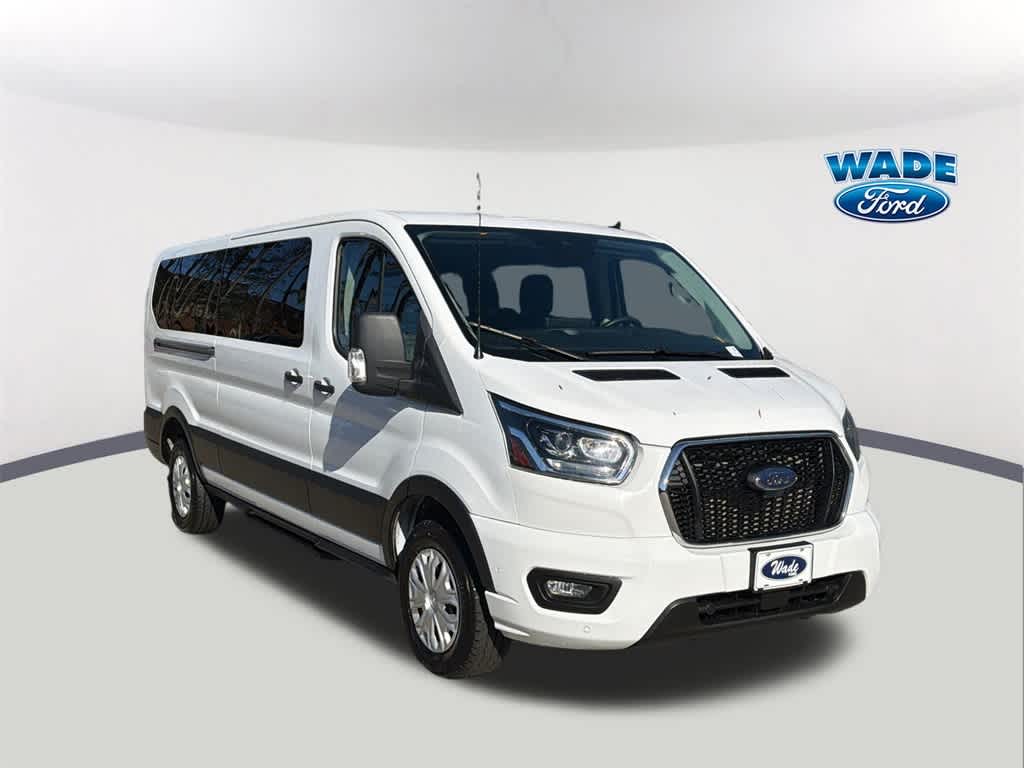 2023 Ford Transit Passenger XLT