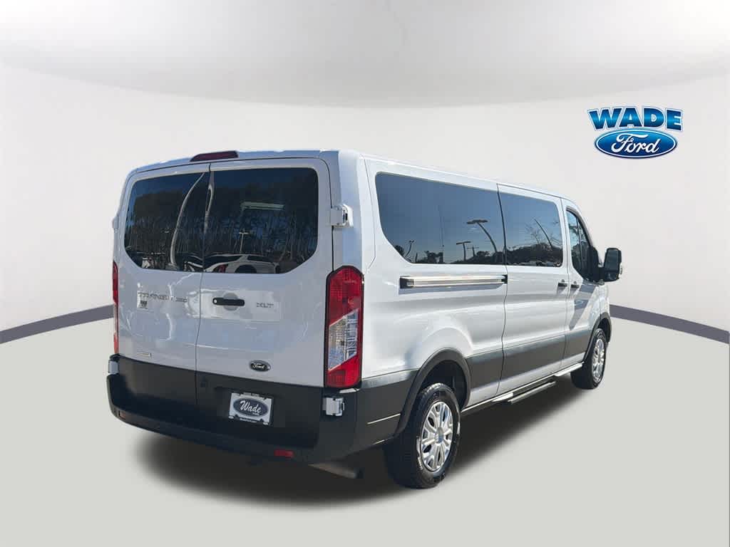 2023 Ford Transit Passenger XLT