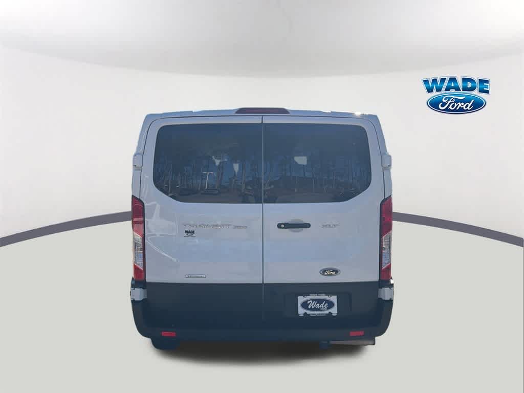 2023 Ford Transit Passenger XLT