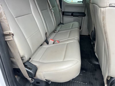 2019 Ford Super Duty F-350 DRW Chassis Cab XL