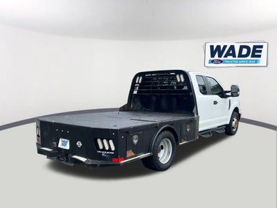 2019 Ford Super Duty F-350 DRW Chassis Cab XL
