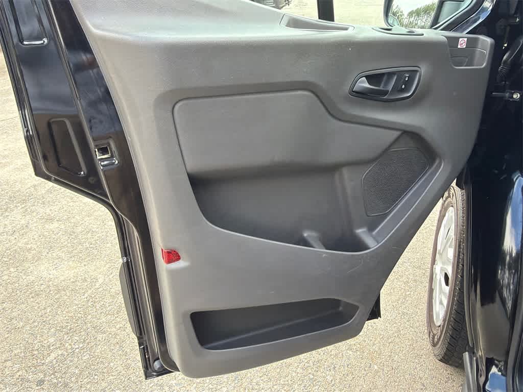 2020 Ford Transit Passenger Wagon XLT