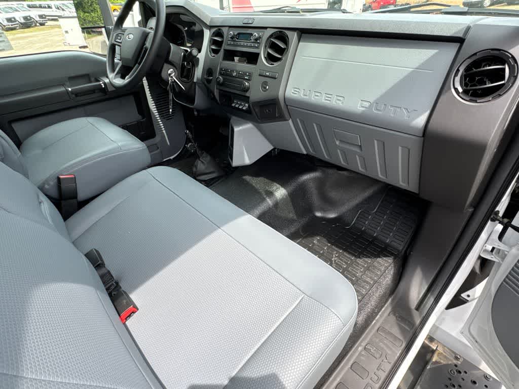 2025 Ford F-750 Straight Frame Gas Base