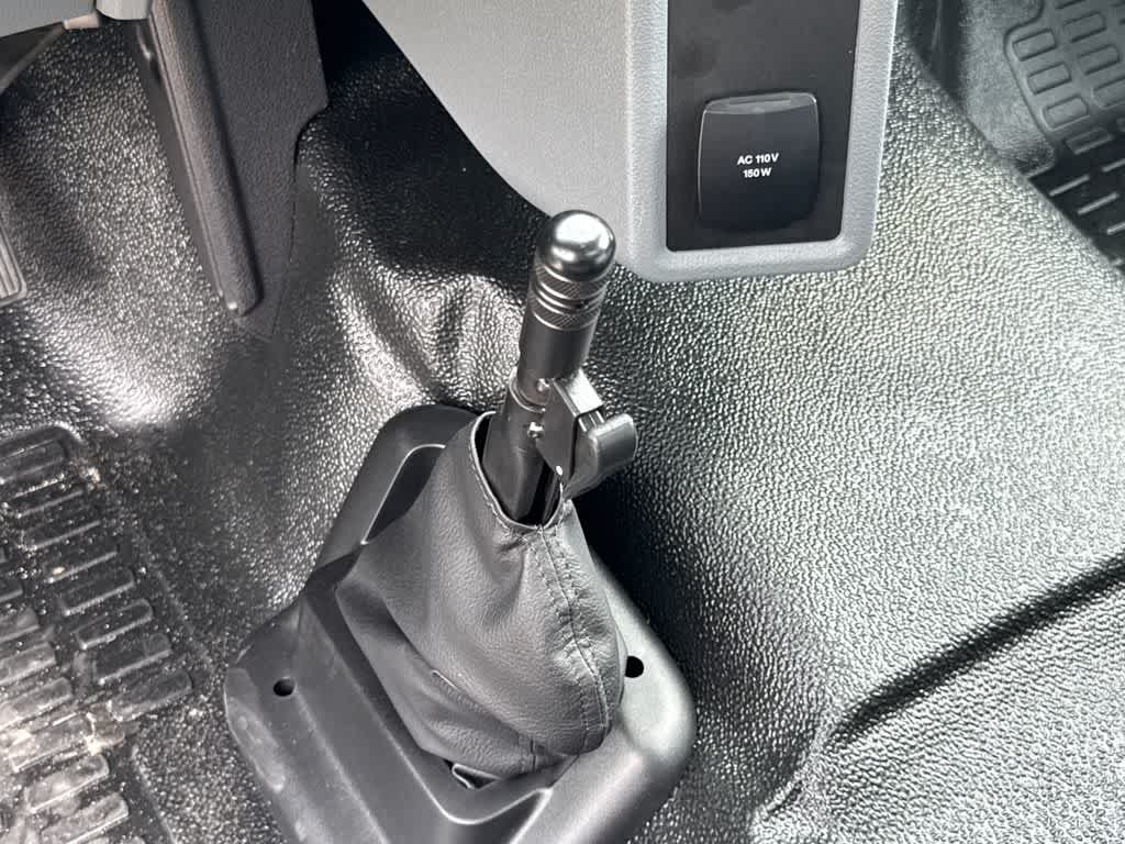 2025 Ford F-750 Straight Frame Gas Base