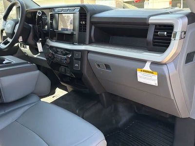 2023 Ford Super Duty F-350 DRW XL