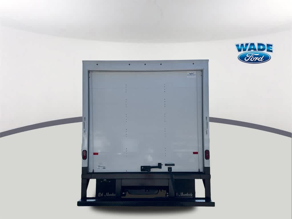 2025 Ford E-Series Cutaway E-450 DRW 158" WB
