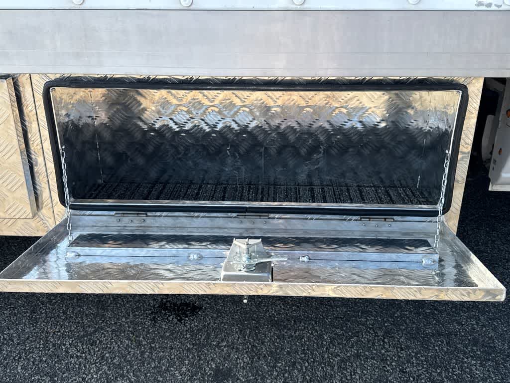 2023 Ford E-Series Cutaway Base DRW