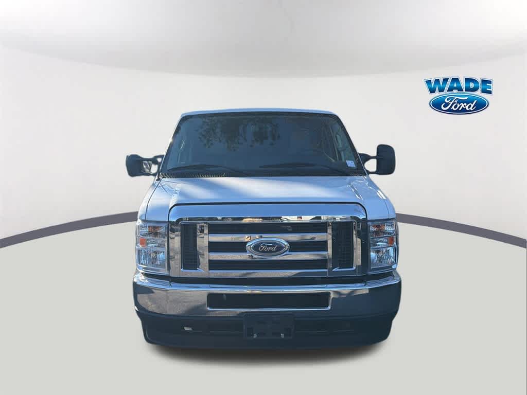 2023 Ford E-Series Cutaway Base DRW