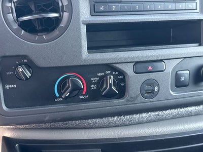 2023 Ford E-Series Cutaway Base DRW