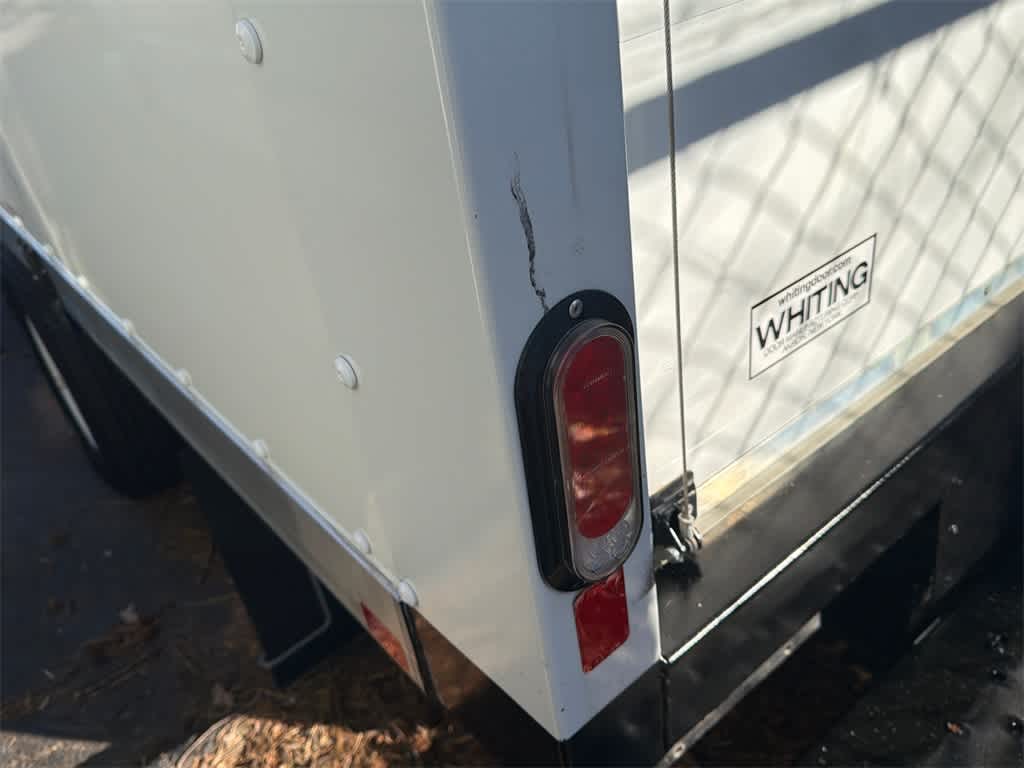 2023 Ford E-Series Cutaway Base DRW