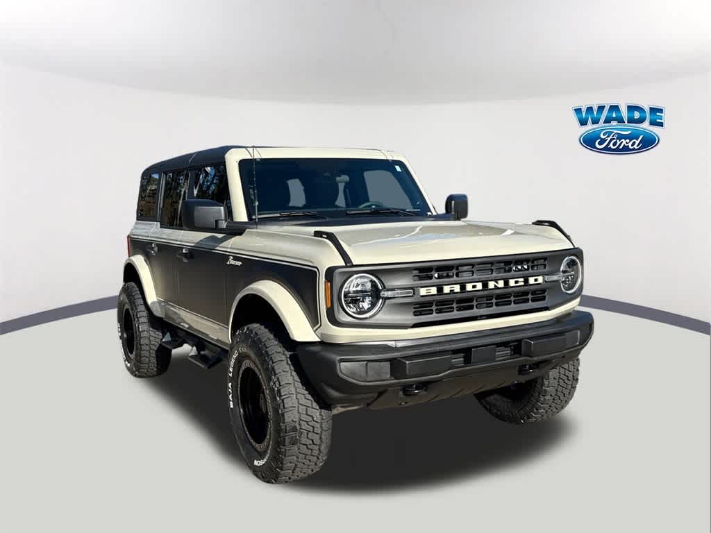 2025 Ford Bronco Base