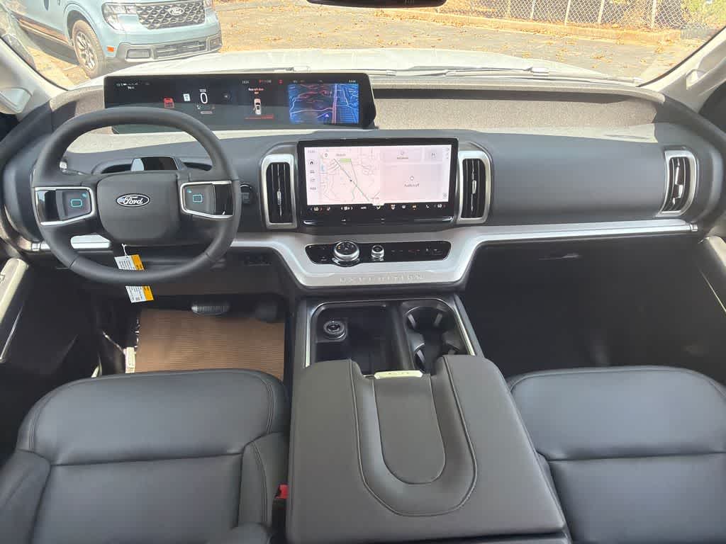 2027 Ford Expedition Active
