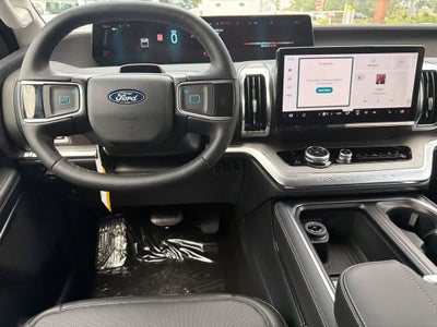 2026 Ford Expedition Platinum
