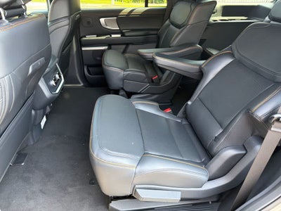 2027 Ford Expedition Tremor