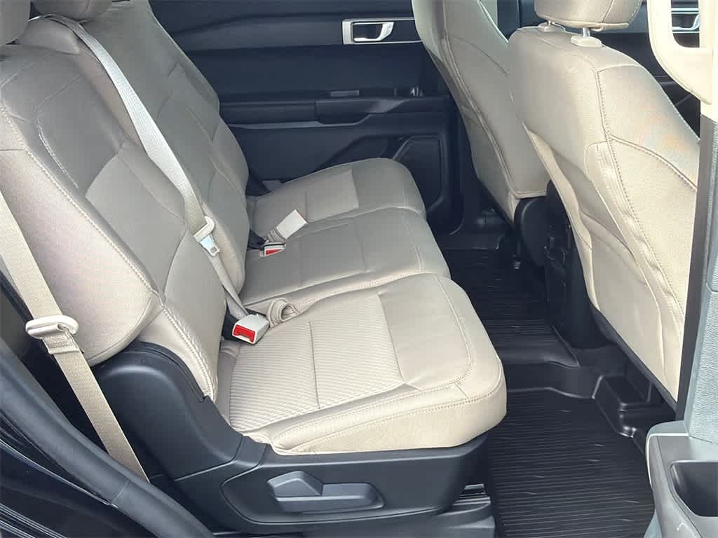 2024 Ford Explorer Base