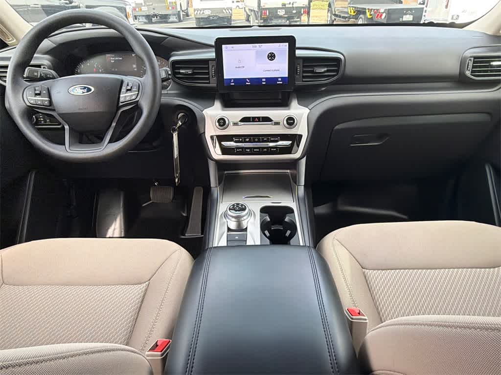 2024 Ford Explorer Base