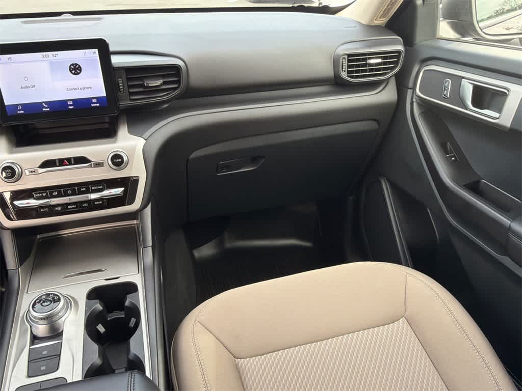 2024 Ford Explorer Base