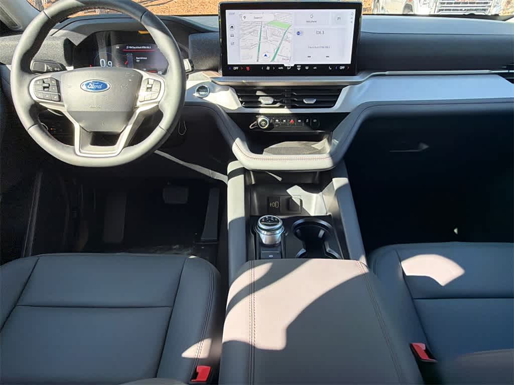 2026 Ford Explorer Active w/100A Pkg