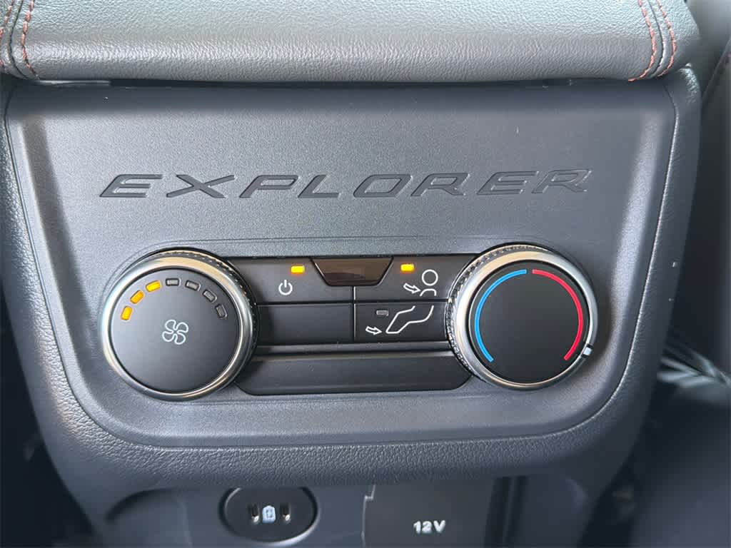 2026 Ford Explorer Active w/100A Pkg