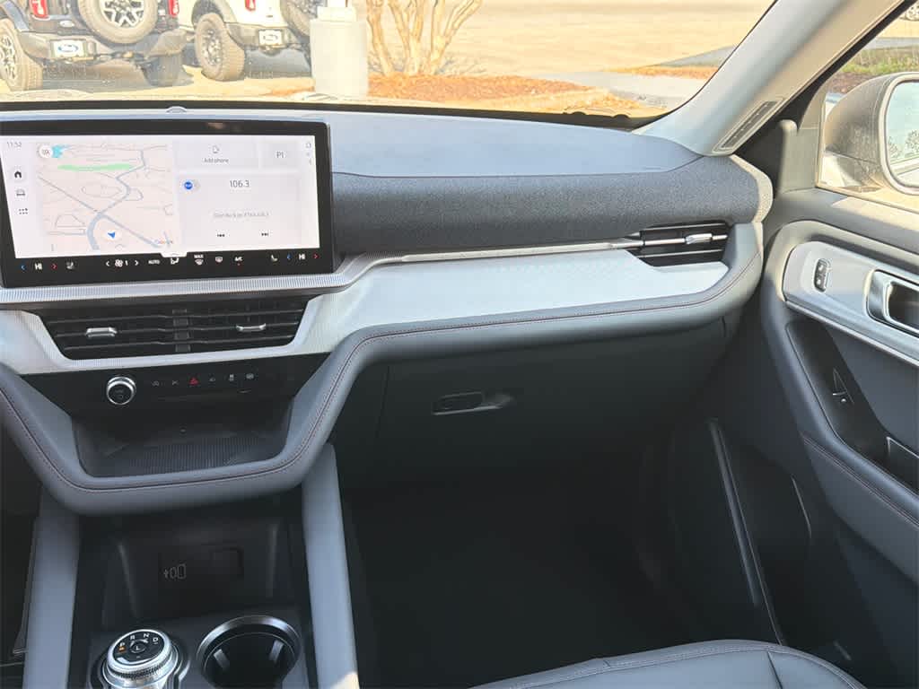 2026 Ford Explorer Active w/100A Pkg