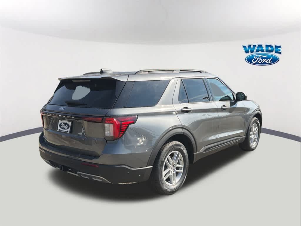 2026 Ford Explorer Active w/100A Pkg