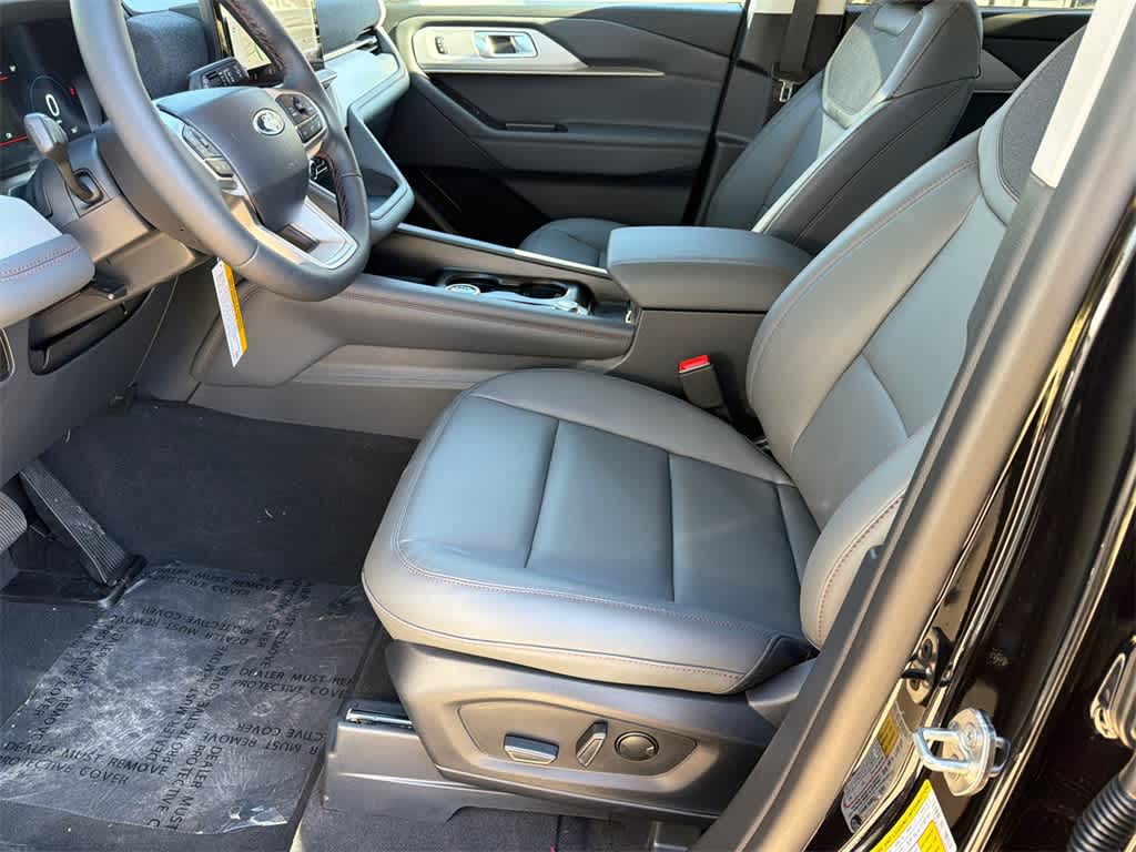 2026 Ford Explorer Active w/100A Pkg