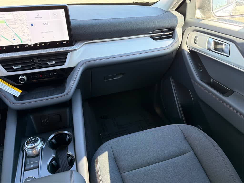 2026 Ford Explorer Active w/100A Pkg