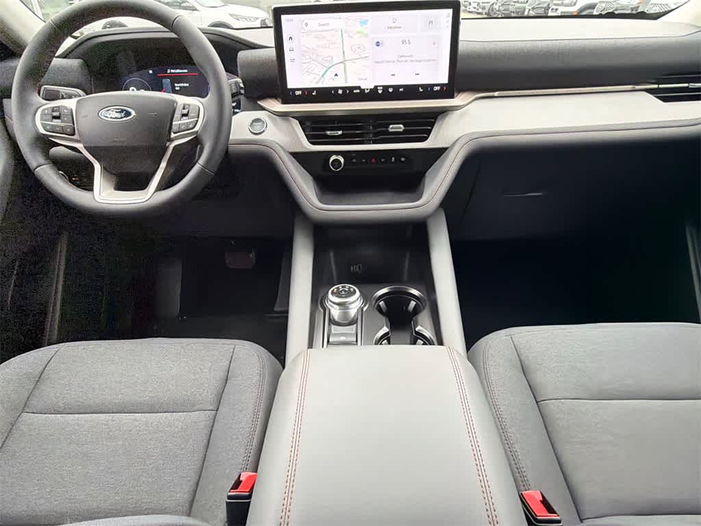 2026 Ford Explorer Active w/100A Pkg