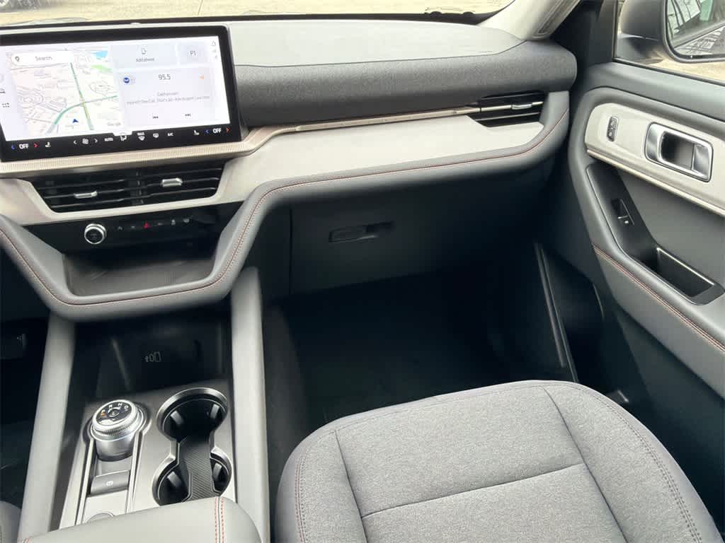 2026 Ford Explorer Active w/100A Pkg