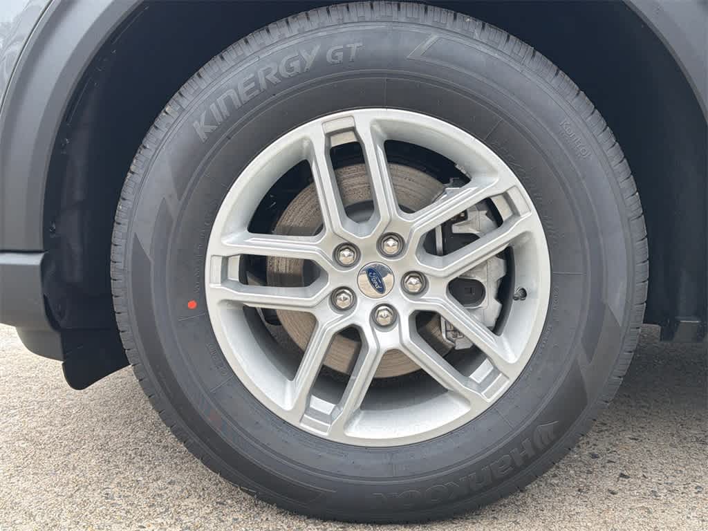 2026 Ford Explorer Active w/100A Pkg