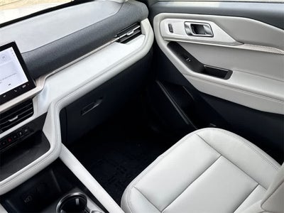 2026 Ford Explorer Active w/100A Pkg